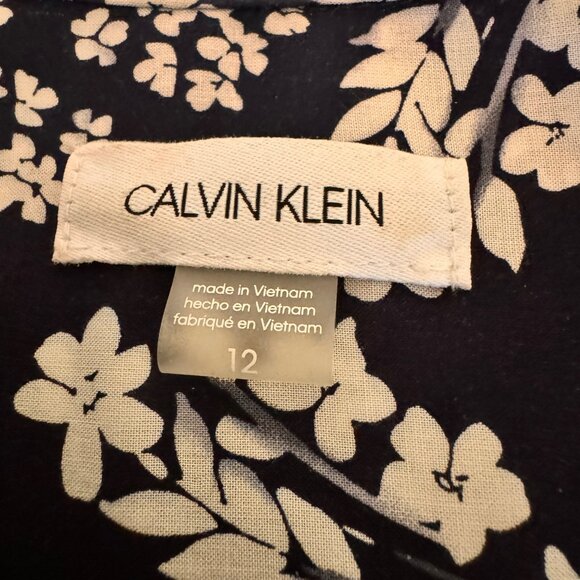 Calvin Klein Button-Up Navy/White Floral Shirt Dress w/waist tie, Sz 12, EUC - Picture 13 of 15